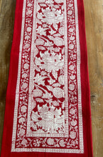 Load image into Gallery viewer, Sahana ~ Table Runner