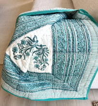 Load image into Gallery viewer, Cot Quilt | Sharvi