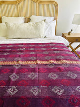 Load image into Gallery viewer, VIntage Kantha Throw ~ Mekhali