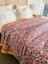 Load image into Gallery viewer, Basanti Cotton Filled Quilt  ~ King