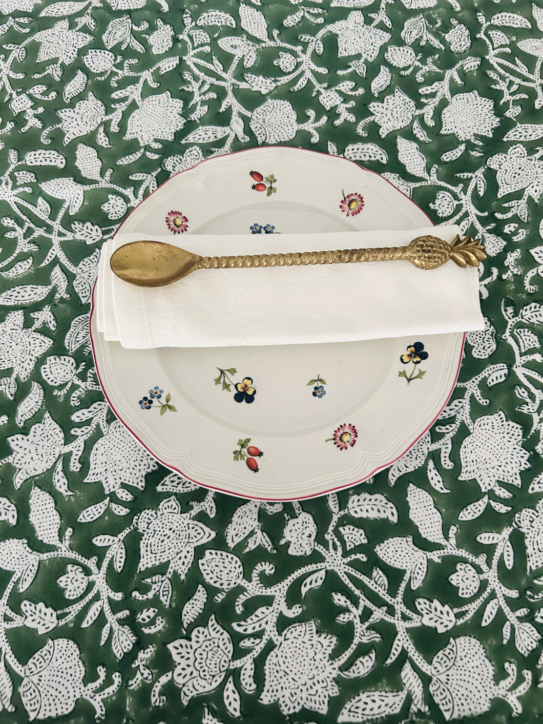 Deep Green Floral  ~ Tablecloth