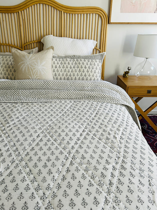 Amaira Cotton Filled Quilt Set | Queen ~ King ( Last One)