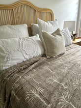 Load image into Gallery viewer, Cinnamon &amp; Cream Palm Kantha Quilt ~ Queen | King