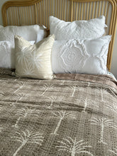 Load image into Gallery viewer, Cinnamon &amp; Cream Palm Kantha Quilt ~ Queen | King