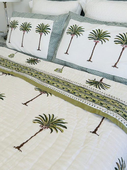 Imperial Green Palm Cotton Filled Quilt  ~ Queen / King