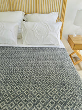 Load image into Gallery viewer, Grey &amp; Cream Tribal Kantha Quilt ~ Queen | King