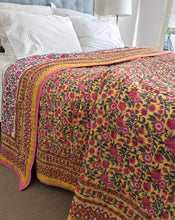 Load image into Gallery viewer, Basanti Cotton Filled Quilt  ~ King