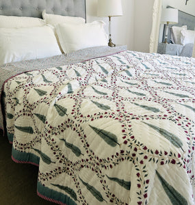 Dalaja Cotton  Filled Quilt | Queen ~ King