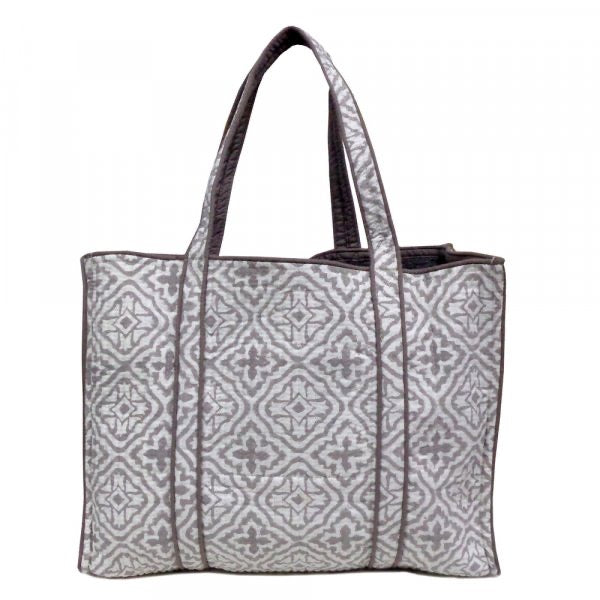 Quilted Tote Bag ~ Isha in Soft Grey