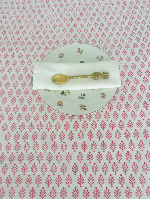 Strawberry Booti ~ Tablecloth  (8 ~ 10 Seater)