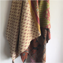 Load image into Gallery viewer, Anika Vintage Kantha Quilt | (QUEEN-KING)
