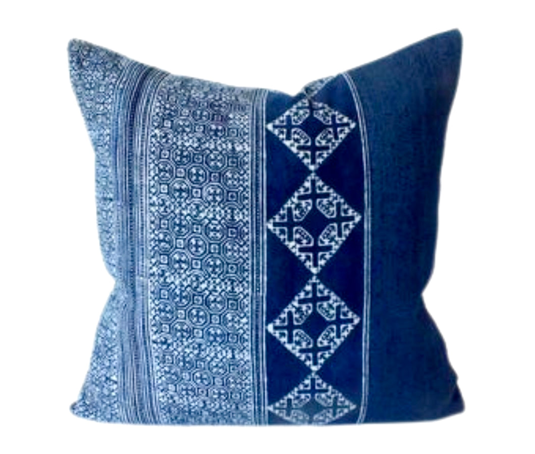 Hmong Handwoven Cushion ~ Charan